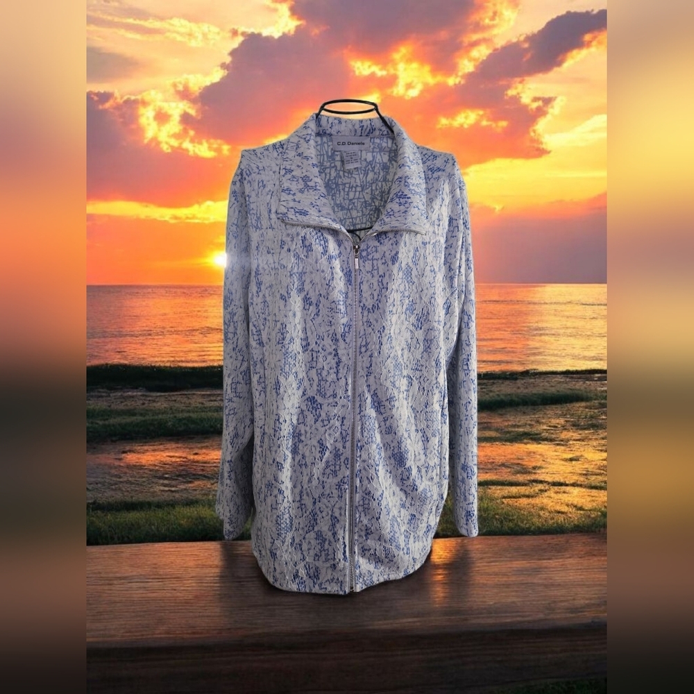 Stylish Blue and White Women's Lace Overlay Jacket Size 1X